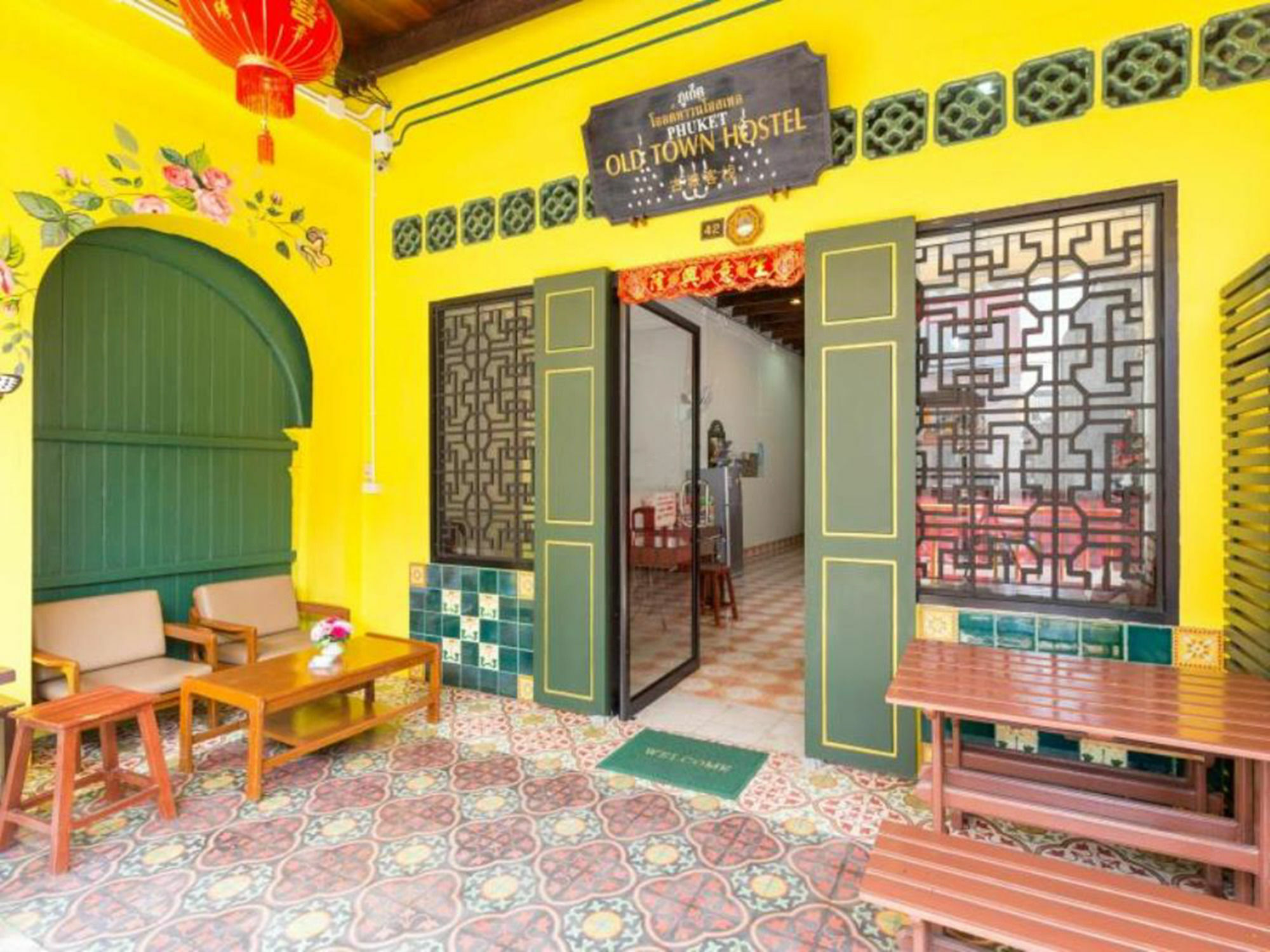 Phuket Old Town Hostel Exterior photo